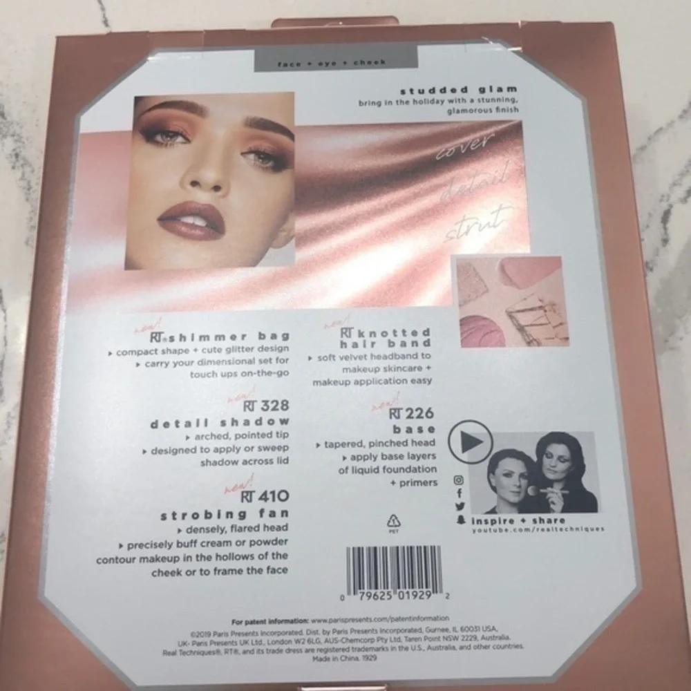 Make up brushes . BRAND NEW IN BOX